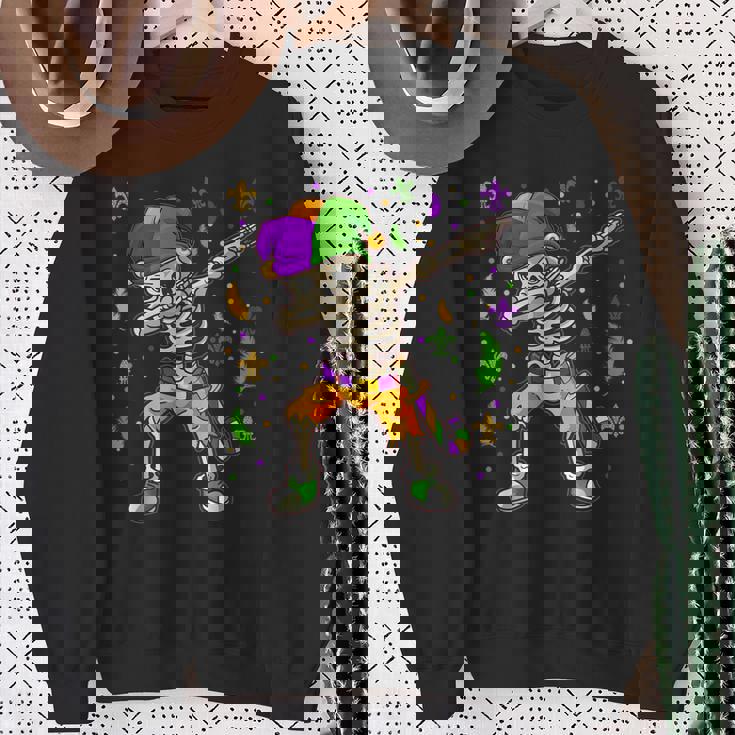 Dabbing スケルトン マルディグラ キッズ ボーイズ スウェットシャツ 年配の女性への贈り物