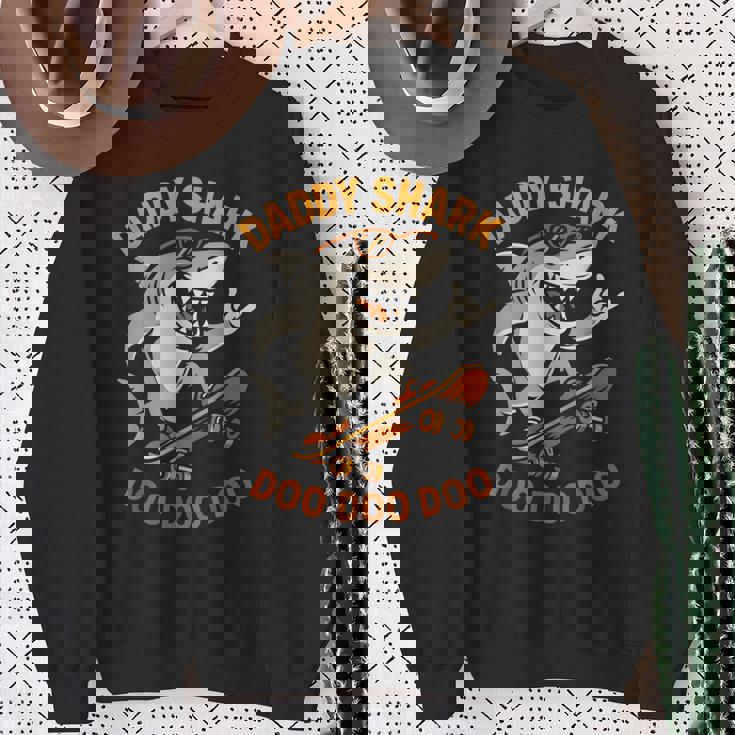 Daddyhark メンズ サーフショップ シャーク。 スウェットシャツ 年配の女性への贈り物