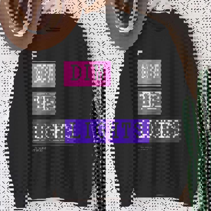 Dim The Lights 007 メンズ ロック ライブ フェス バンド ゲーム 音楽 おしゃれ 男女兼用 キッズ スウェットシャツ 年配の女性への贈り物