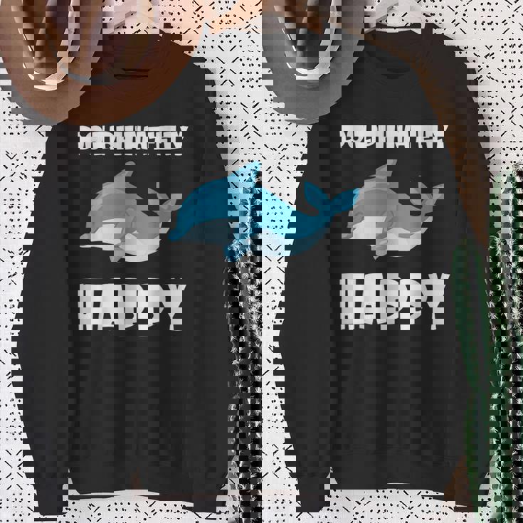 Dolphinately Happy ドルフィンズ イルカ 哺乳類 海 Dolphin ドルフィン スウェットシャツ 年配の女性への贈り物