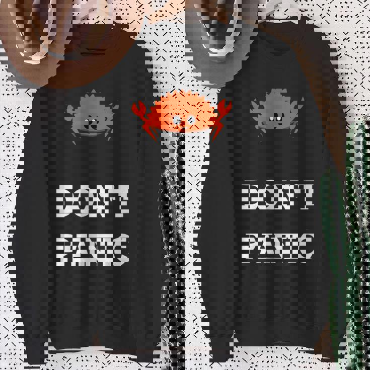 Don't Panic Rustacean Ferris The Crab Rustプログラミング スウェットシャツ 年配の女性への贈り物