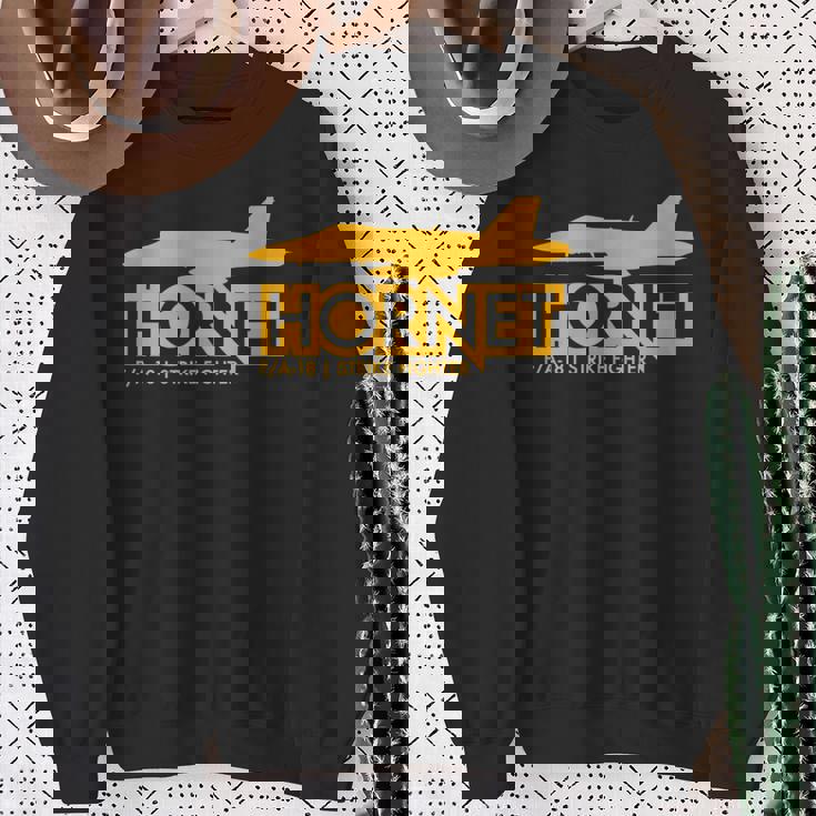 FA-18 ホーネット スウェットシャツ 年配の女性への贈り物