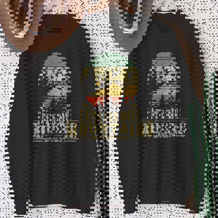 Faith Can Move Mountains マタイ17 20 聖書聖書の言葉 スウェットシャツ 年配の女性への贈り物