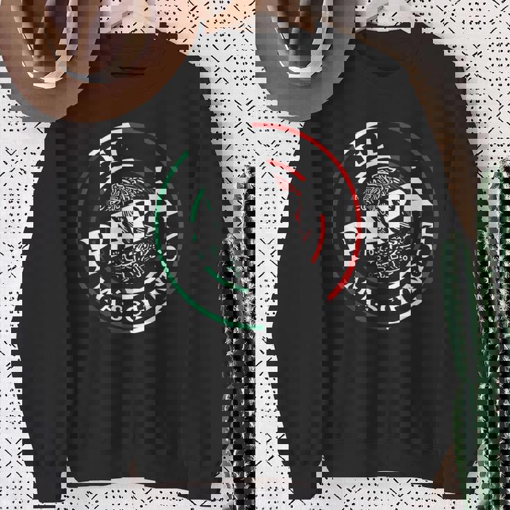 Father's Day El Papa Mas Chingon Mexican Dad Spanish Sweatshirt Gifts for Old Women
