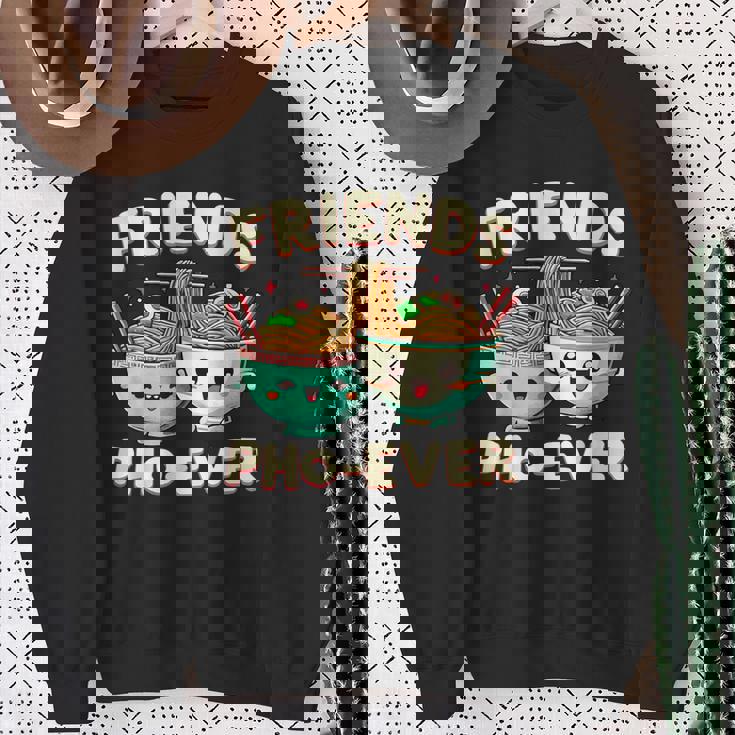 Friends Pho-Ever かわいいベトナムのフォー麺スープボウル スウェットシャツ 年配の女性への贈り物