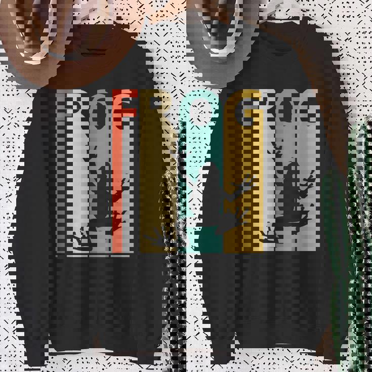 Frog カエル 動物 スウェットシャツ 年配の女性への贈り物