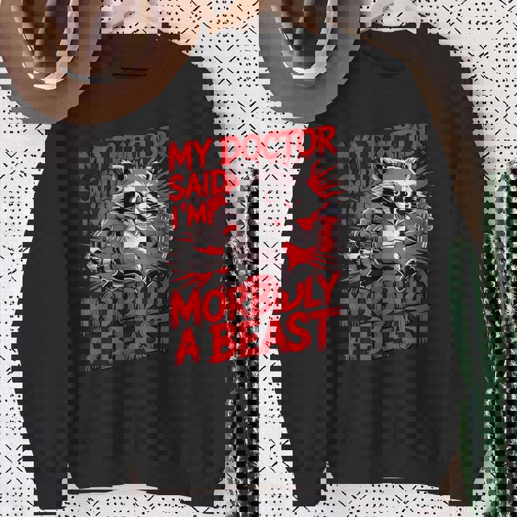 Gym Workout Racoon Muscle スウェットシャツ 年配の女性への贈り物