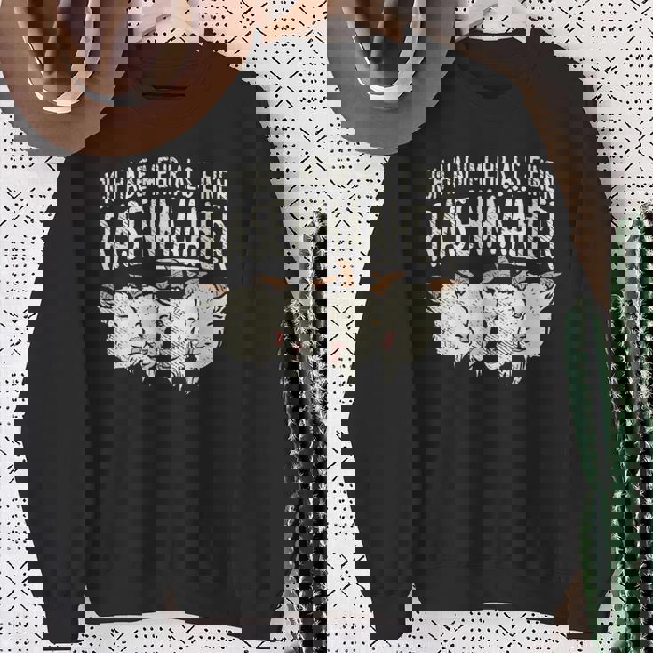 Goat I Have More Than A Lawn Mower Goat スウェットシャツ 年配の女性への贈り物