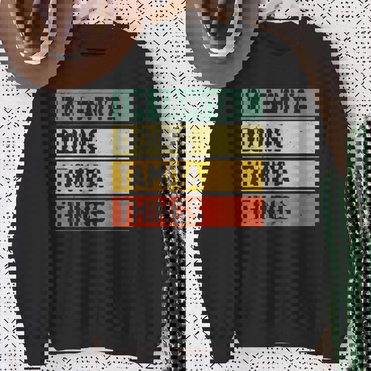 I'm Tamiya Doing Tamiya Things 面白い名言 スウェットシャツ 年配の女性への贈り物