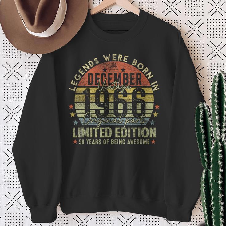 Legendince December 1966Intage 58Th Birthday Est 1966 スウェットシャツ 年配の女性への贈り物