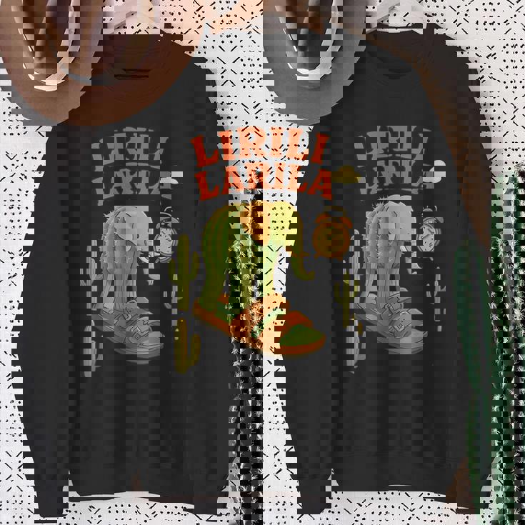 Lirili Larila イタリアのブレインロットミーム スウェットシャツ 年配の女性への贈り物