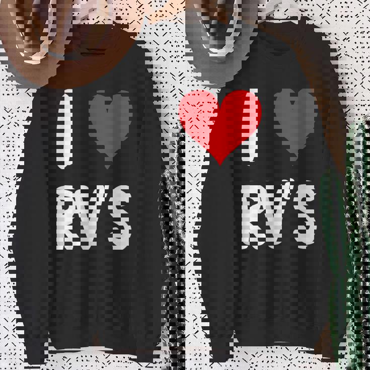 I Love Rv のレクリエーションビークル キャンプ キャンピングカー 旅行 旅行 スウェットシャツ 年配の女性への贈り物