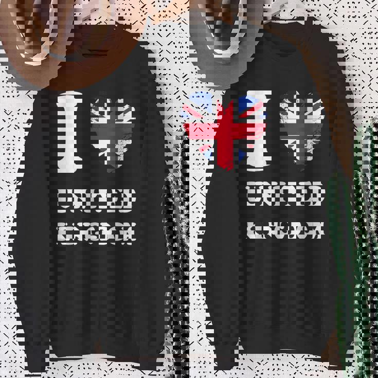 I Love United Kingdom ハートフラッグ イギリス Uk グレートブリテン スウェットシャツ 年配の女性への贈り物