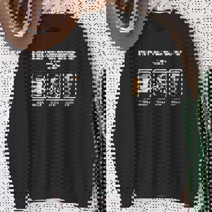 My Perfect Day コーヒー ロードバイク ビール 自転車 スウェットシャツ 年配の女性への贈り物