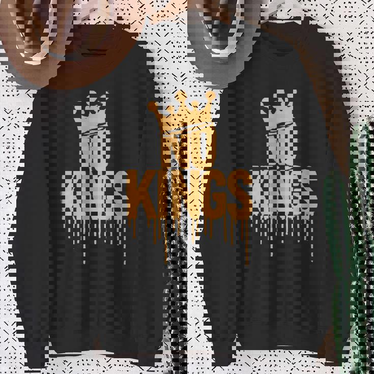 No Kings Slogan Anti-Authority Protest Bold Sweatshirt Gifts for Old Women