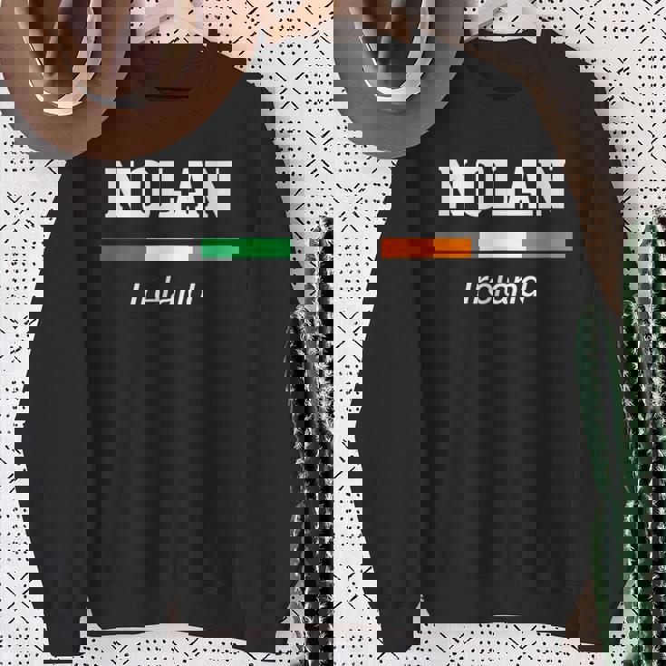 Nolan Irish Family Name 聖パトリックデー アイルランド国旗 スウェットシャツ 年配の女性への贈り物