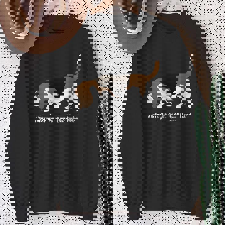 Nothing But A Basset Hound Dog Love For The Basset Baritone スウェットシャツ 年配の女性への贈り物