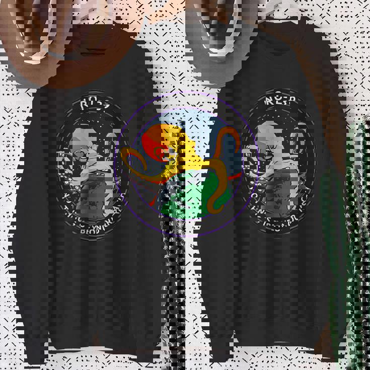 Nrol-39 Usa-247 レーダーイメージングトパーズネットワークスパイ衛星 スウェットシャツ 年配の女性への贈り物