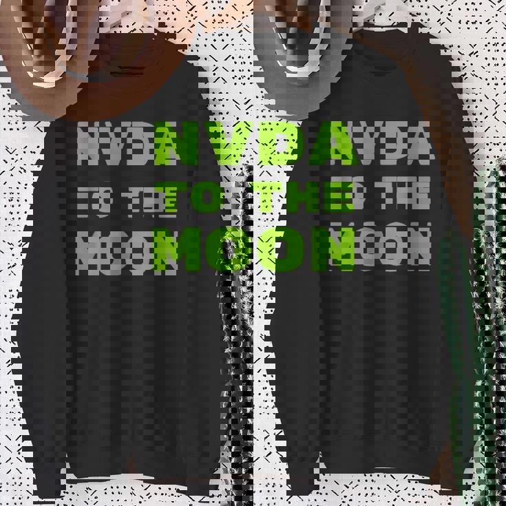 Nvda トゥザムーン スウェットシャツ 年配の女性への贈り物