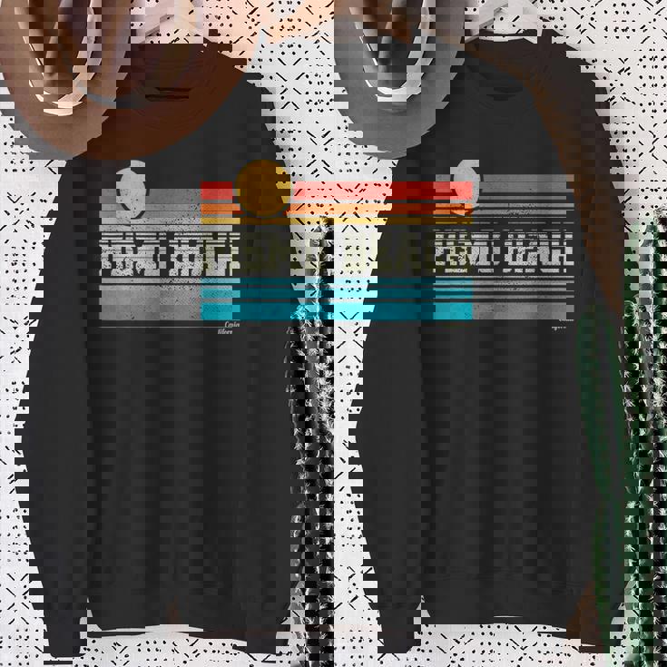 Pismo Beach ピズモビーチ カリフォルニア レトロ サンセット サーフ トリップ ラブ サーフィン スウェットシャツ 年配の女性への贈り物