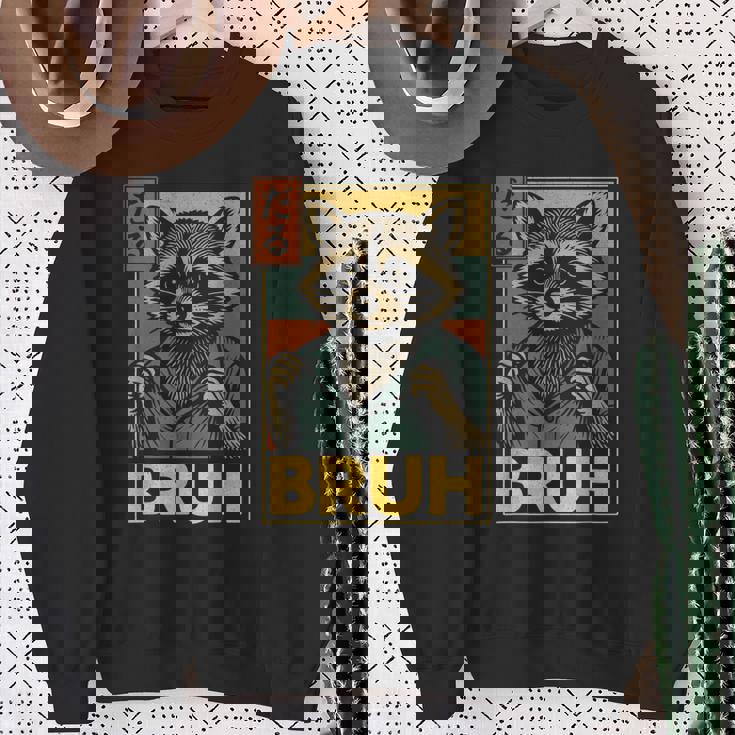 Raccoon Meme Sweatshirt - Unisex Japanese Style for Teens & Adults Gifts for Old Women