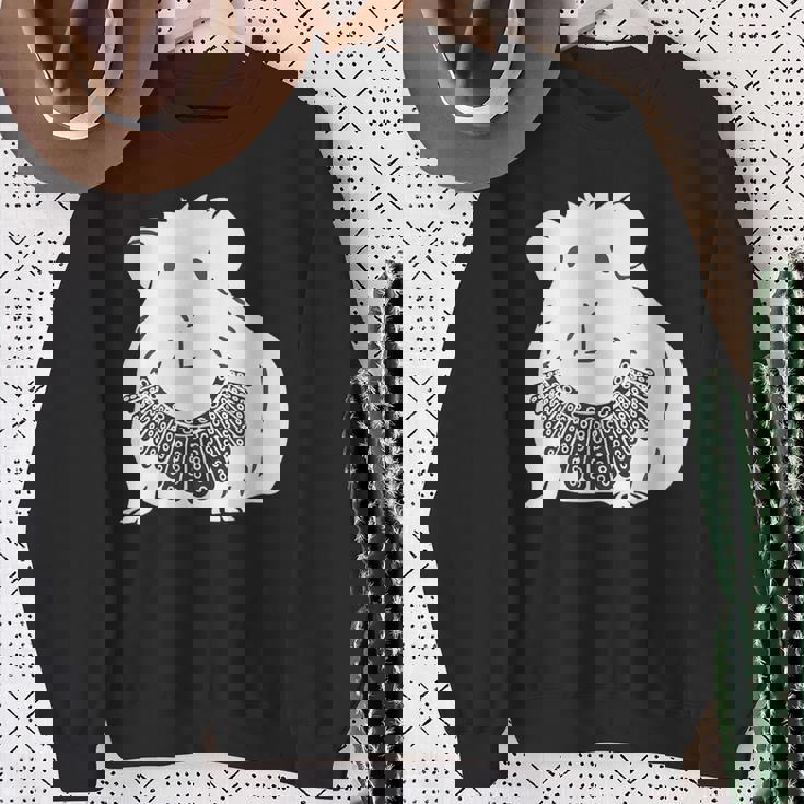 Rgbカラー付きモルモット ルース・ベイダー・ギンズバーグ スウェットシャツ 年配の女性への贈り物