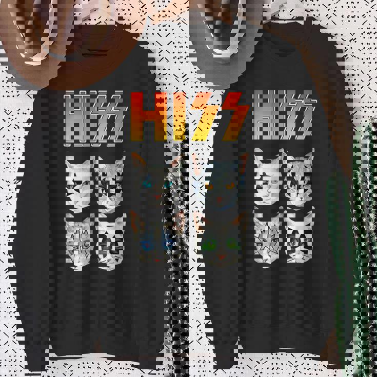 Hiss 猫 子猫 ニャー ロッカー パロディ バンド 面白い 猫好き スウェットシャツ 年配の女性への贈り物