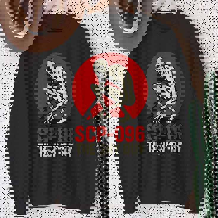 Scp-096 「シャイガイ」ホラーアートデザイン スウェットシャツ 年配の女性への贈り物