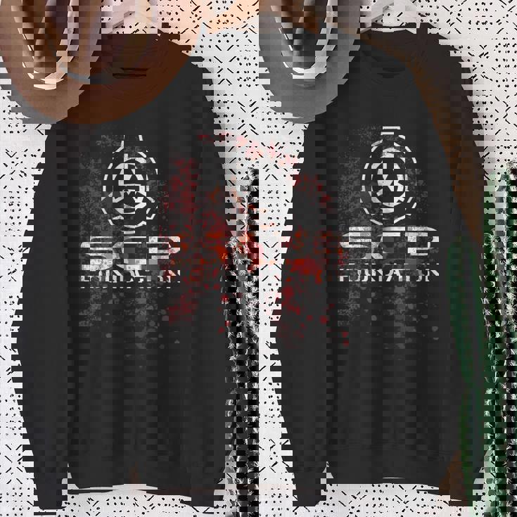 Scp、財団、血で スウェットシャツ 年配の女性への贈り物