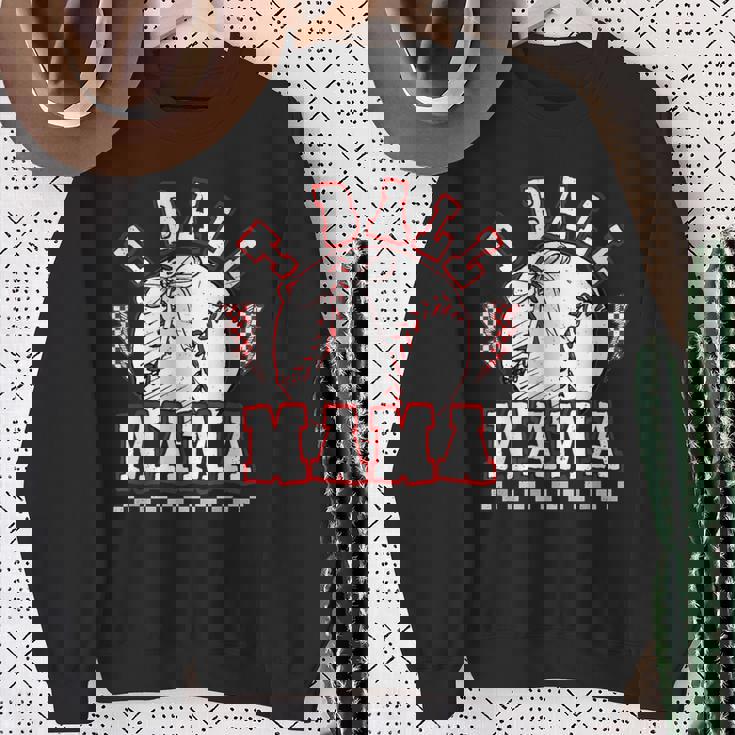 T-Ball ママ 試合の日 野球 ママ ソフトボール 選手 スポーツ スウェットシャツ 年配の女性への贈り物