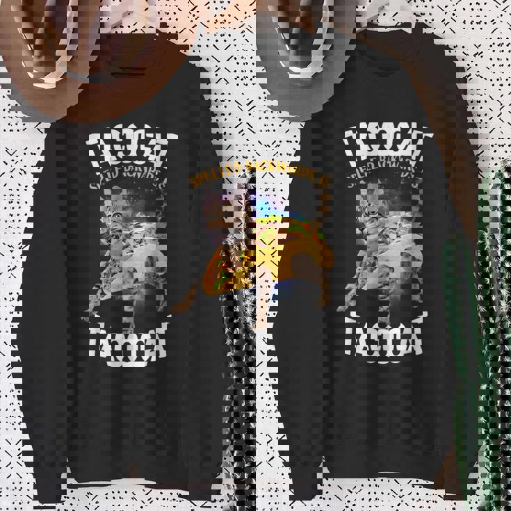 Tacocatpeled Backward シャツ シンコ・デ・マヨ 猫 タコス好き スウェットシャツ 年配の女性への贈り物