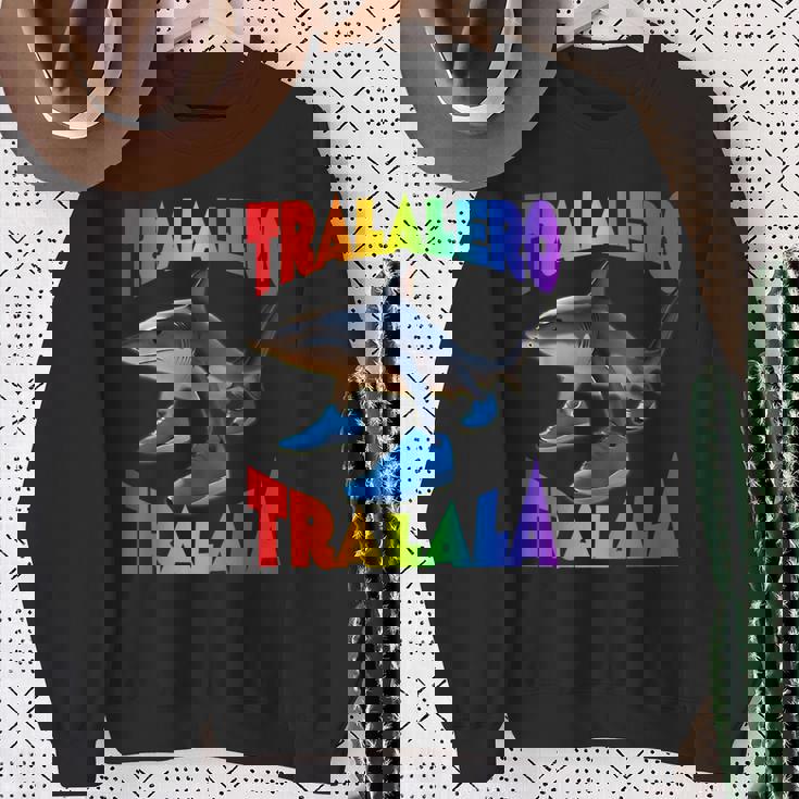 Tralalero Tralala イタリアンブレインロットミーム スウェットシャツ 年配の女性への贈り物