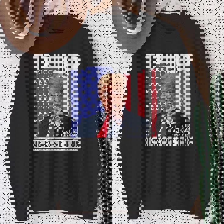 Trump The Best Is Yet To Come アメリカの国旗 ドナルド・トランプ スウェットシャツ 年配の女性への贈り物