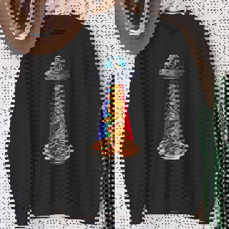 Ufo 誘拐ホットドッグ ムーンデー エイリアン 空飛ぶ円盤 ソーセージ スウェットシャツ 年配の女性への贈り物