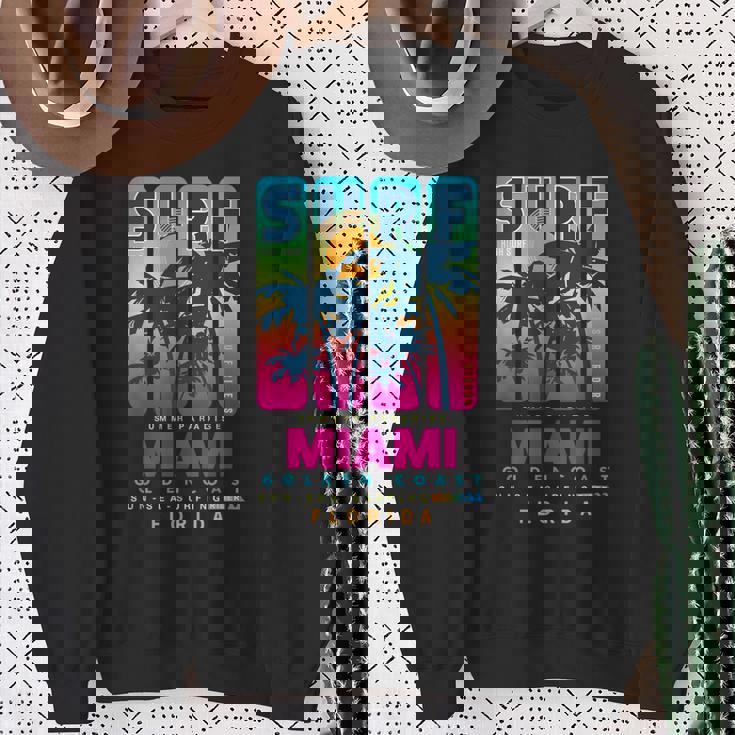 Wear Miami Florida Miami Colorfulunrise Graphic スウェットシャツ 年配の女性への贈り物