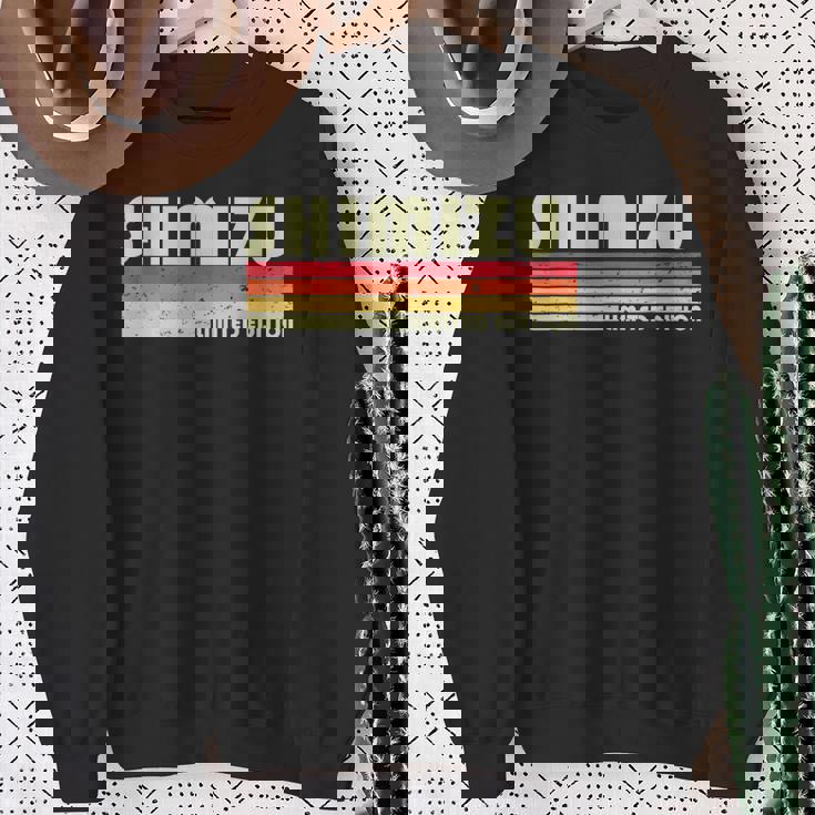 【清水 しみず】名前 名字 家族お揃い ギャグ ネタ ウケ狙い 贈り物 ギフト 面白い おもしろ スウェットシャツ 年配の女性への贈り物