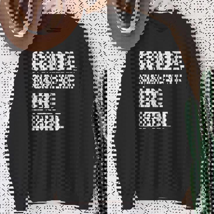 おじいちゃんスカッシュプレイヤーヒーローレジェンド-おじいちゃんスカッシュ スウェットシャツ 年配の女性への贈り物