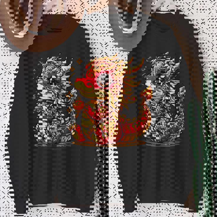 かわいい かわいい 赤 金 龍 中国 旧正月 縁起物 スウェットシャツ 年配の女性への贈り物