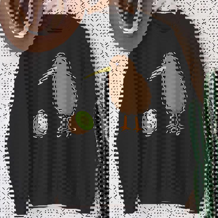 かわいいキウイの鳥と果物 ニュージーランド スウェットシャツ 年配の女性への贈り物