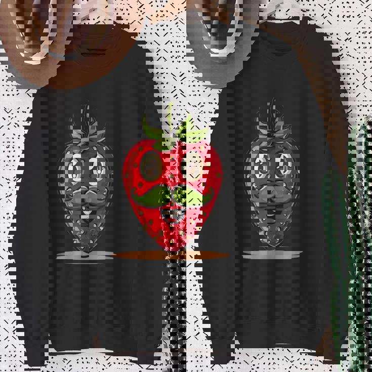 かわいい口ひげストロベリーコスチューム スウェットシャツ 年配の女性への贈り物