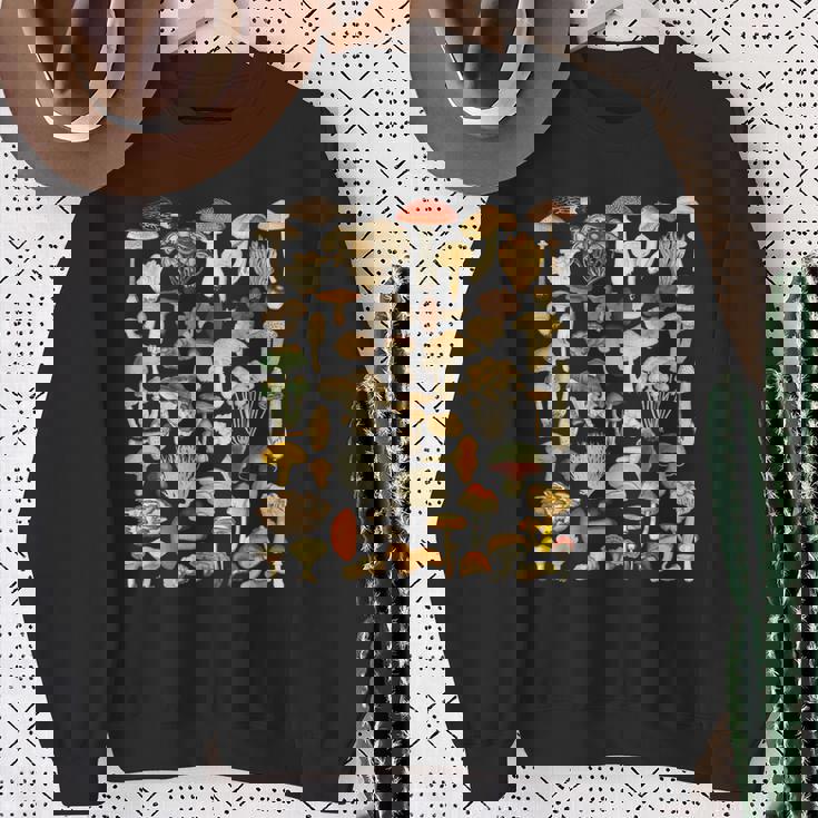 きのこシャツ菌類菌類採食きのこささやき Kinoko Koibito Gifuto スウェットシャツ 年配の女性への贈り物