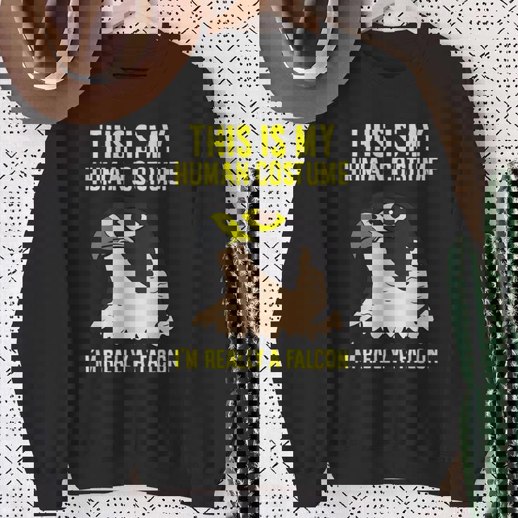 これは私の人間のコスチュームです私は本当にハヤブサ鳥です スウェットシャツ 年配の女性への贈り物