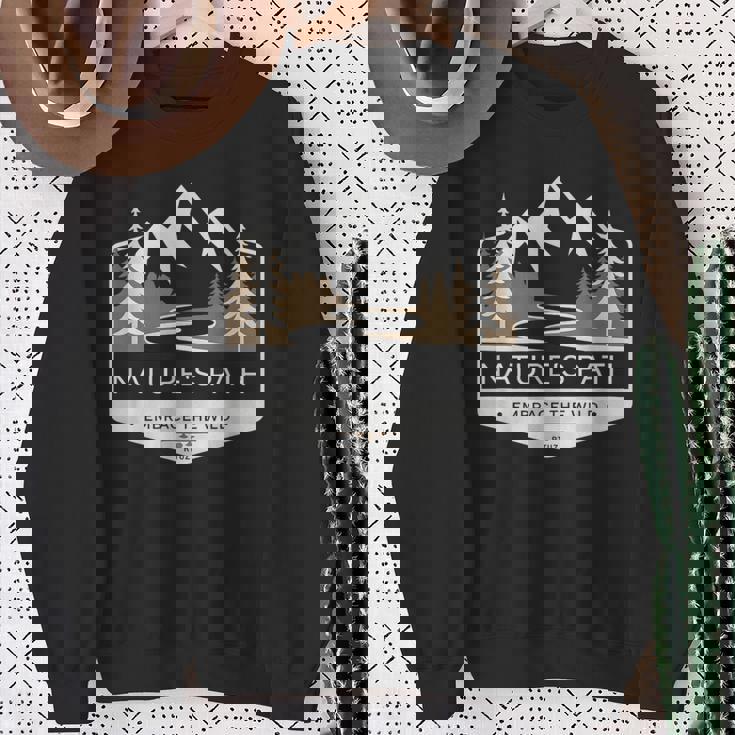 アウトドア＆サバイバルスタイル ハイキングと登山ファッション スウェットシャツ 年配の女性への贈り物