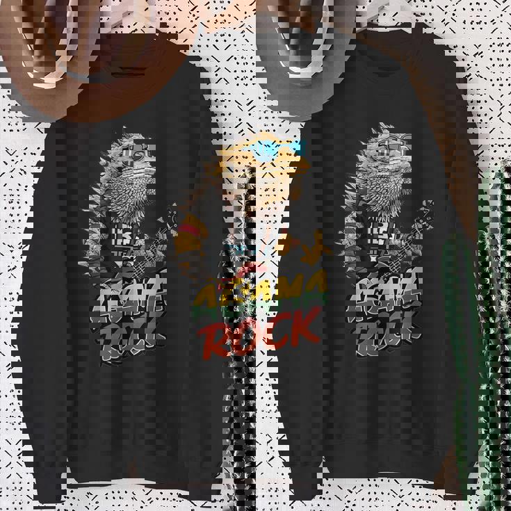 アガマ ロック、フトアゴヒゲトカゲ ロッカー、ギター Pogonaitticeps スウェットシャツ 年配の女性への贈り物