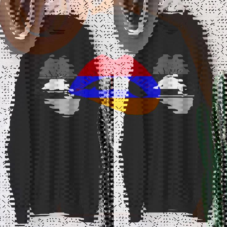 アルメニアリップ アルメニアプライド アルメニアルーツ アルメニア国旗 スウェットシャツ 年配の女性への贈り物