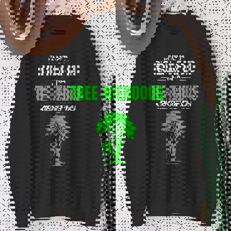 アーボリスト ダッドツリー愛好家 樹芸樹外科医クライマー スウェットシャツ 年配の女性への贈り物