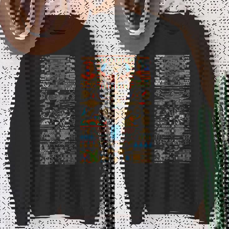 エジプトの多色オーナメント ヒエログリフ ヒエログリフ スウェットシャツ 年配の女性への贈り物