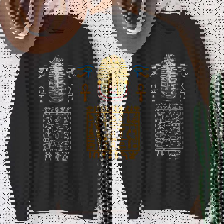 エジプトヒエログリフ シンボル ツタ王 ファラオ スウェットシャツ 年配の女性への贈り物