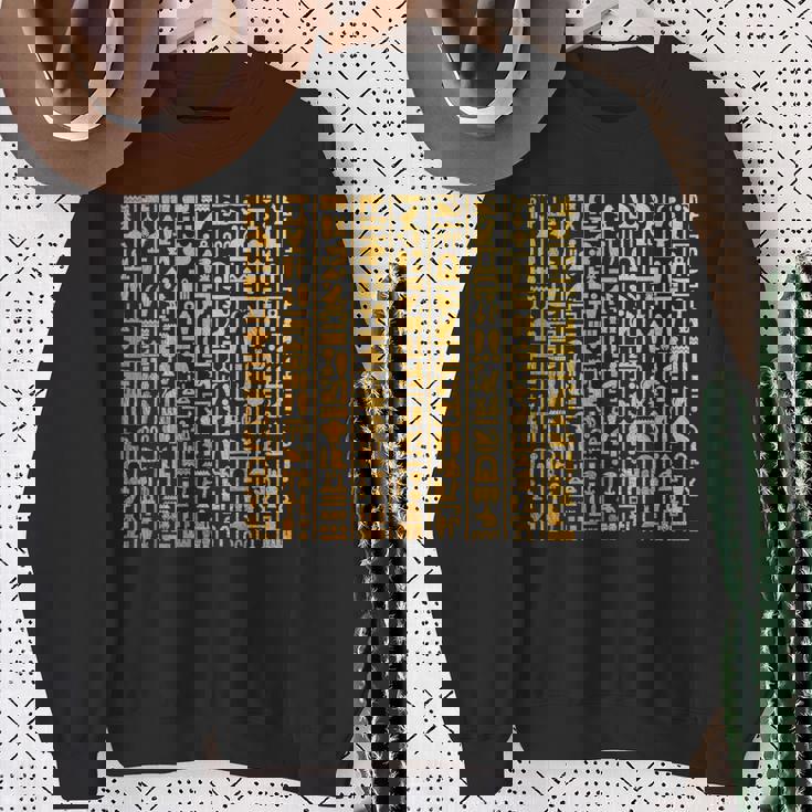 エジプトヒエログリフ ファラオ語 古代エジプト スウェットシャツ 年配の女性への贈り物