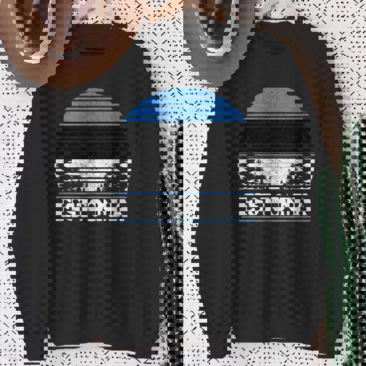 エストニア スウェットシャツ 年配の女性への贈り物